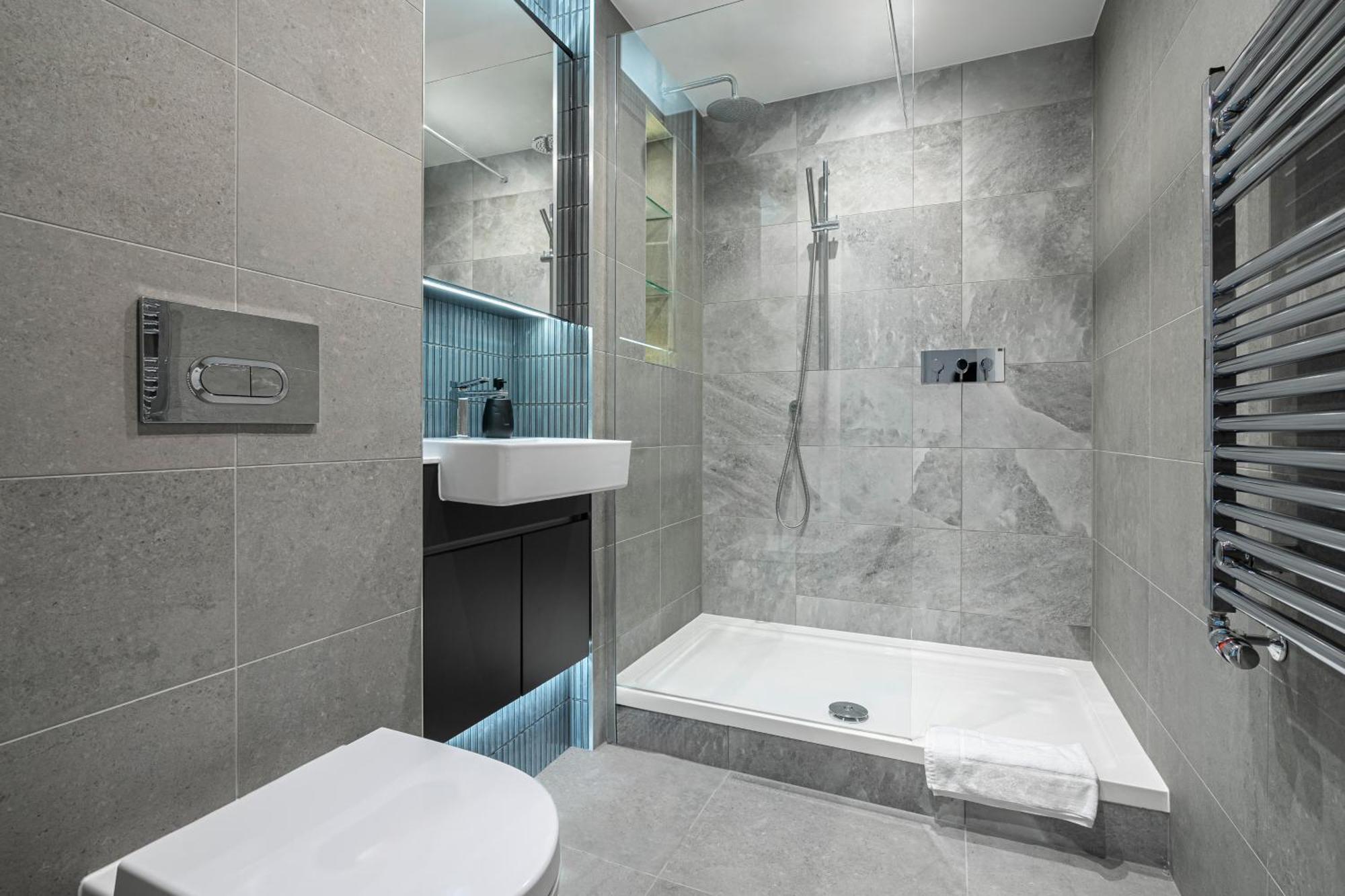 Lux 2 Bed 2 Bath With Riverviews Apartment *